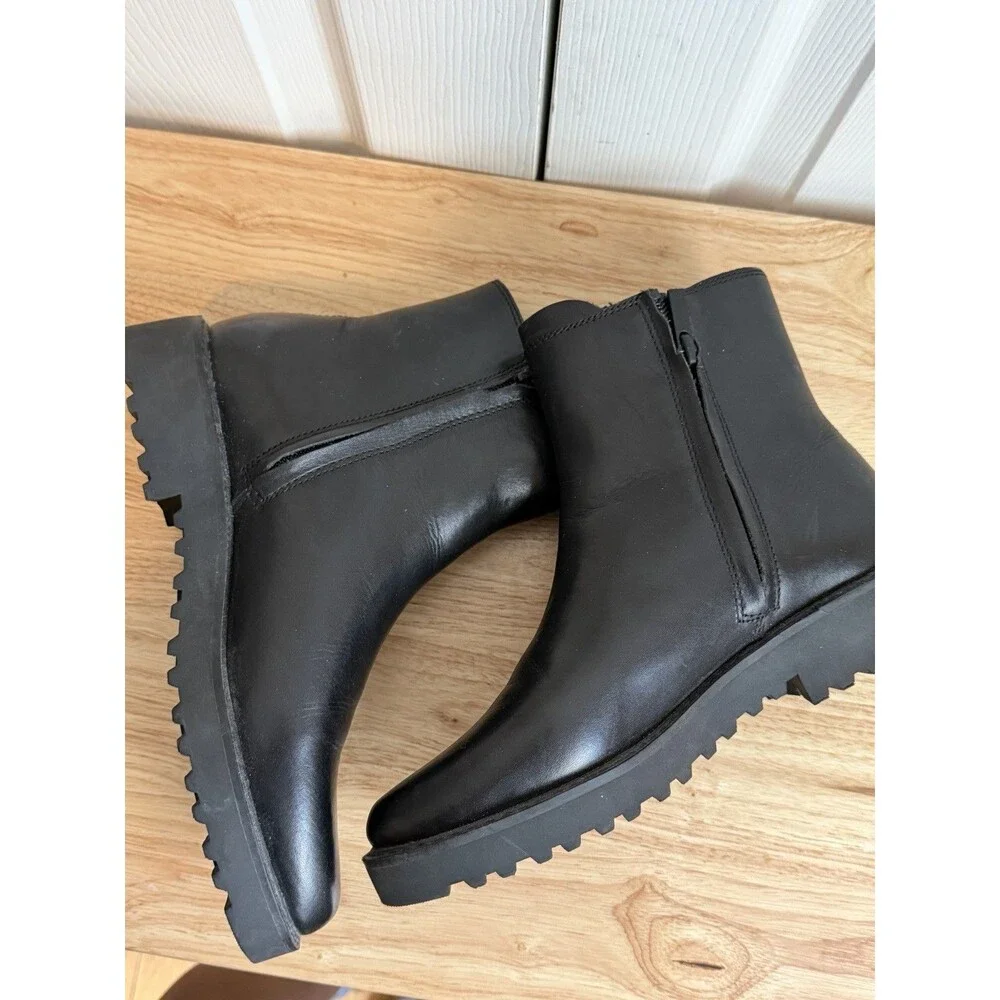 Franco Sarto Black Chelsea Ankle Boots Size 6.5M